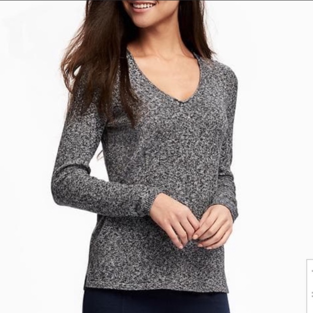 Old Navy long sleeve sweater